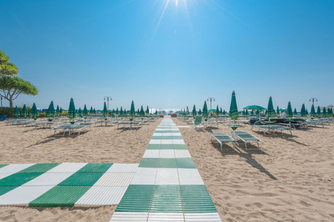 Residence El Palmar Lido di Jesolo Exterior foto