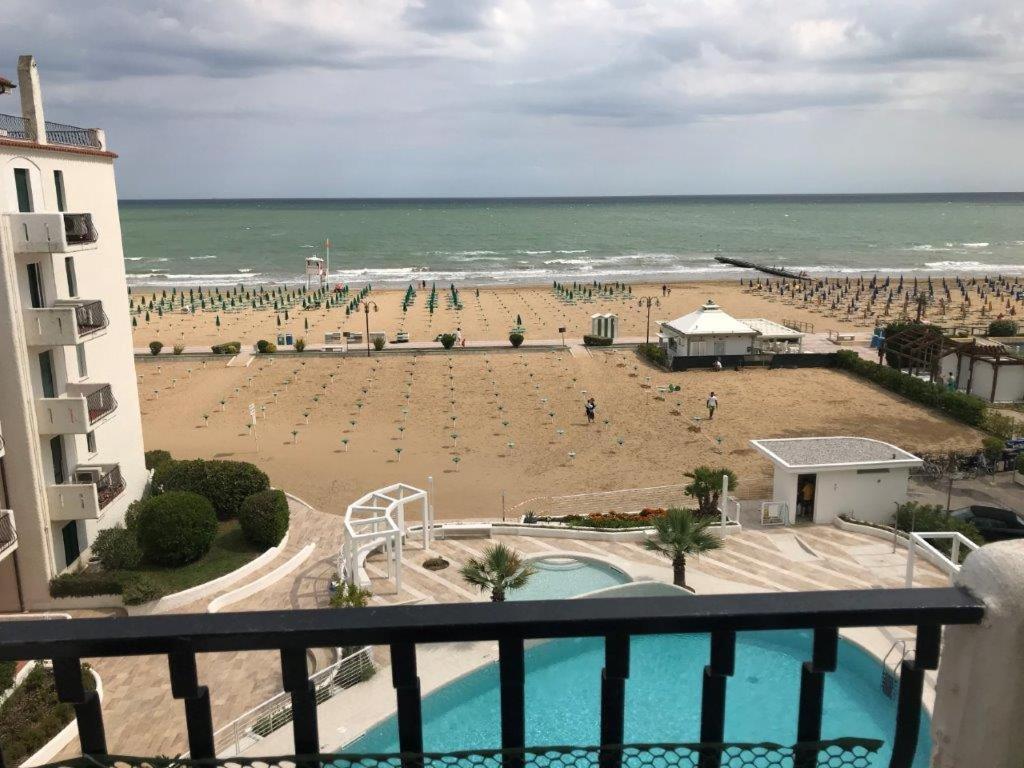 Residence El Palmar Lido di Jesolo Exterior foto